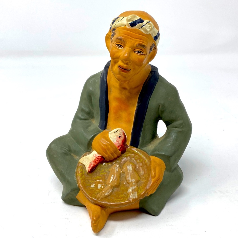 TILSO Japan Asian Man with‎ bowl of Seafood & Shell Hand painted Mid Century